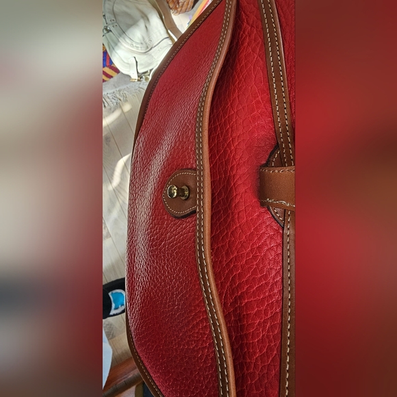 Dooney & Bourke Shoulder Bag Ne!ver Used - Picture 7 of 12